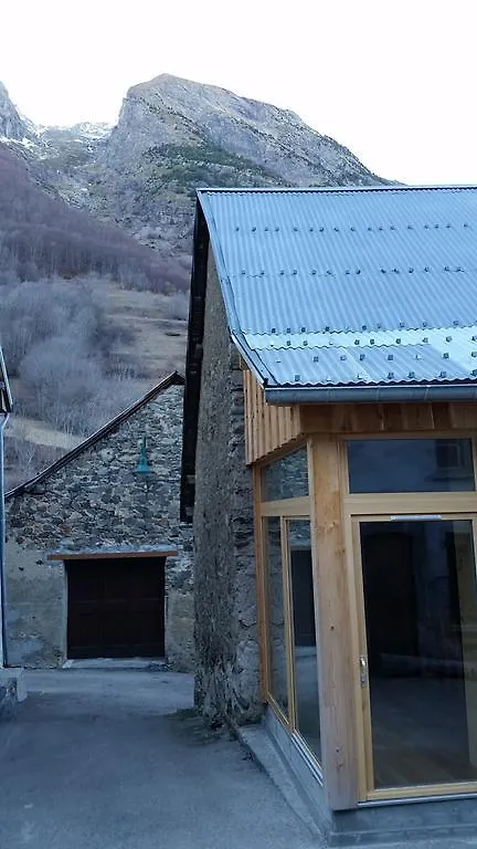 Gite De La Lignarre Ornon Guest house